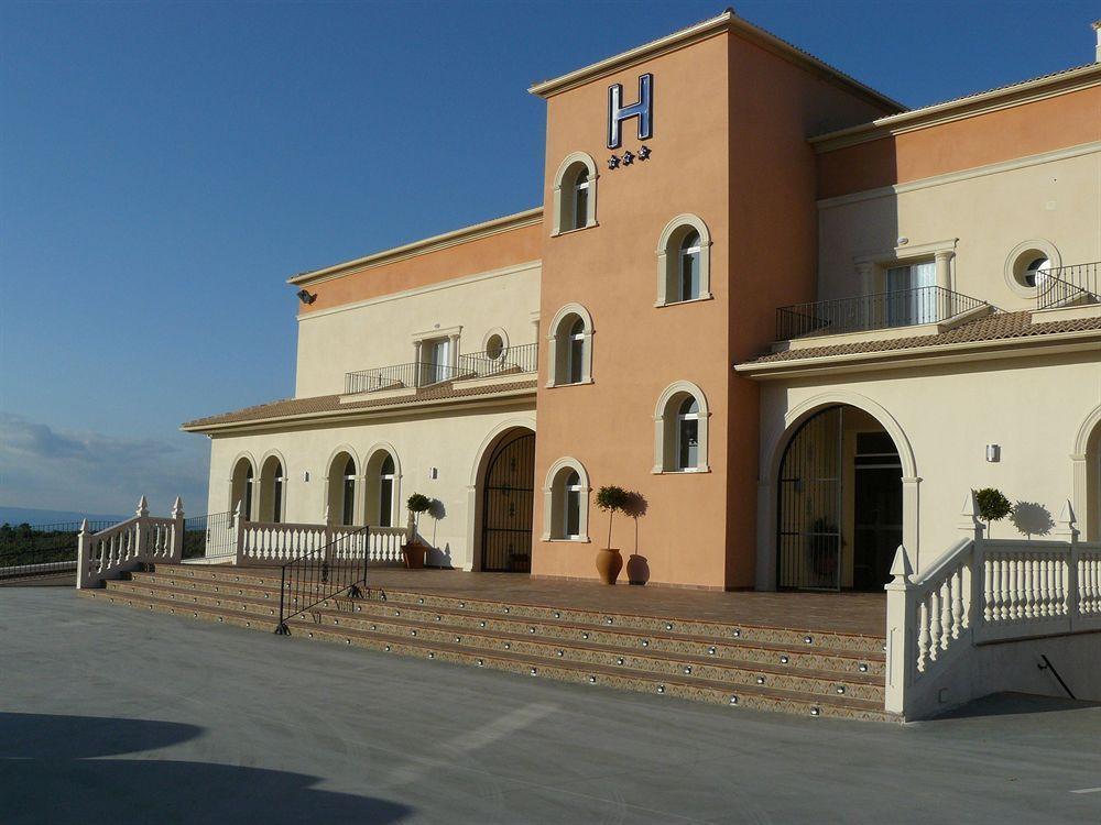 Ciudad Del Renacimiento Hotel Баеза Екстериор снимка