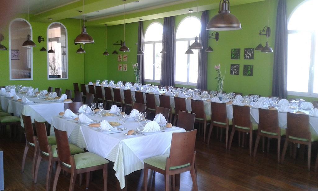 Ciudad Del Renacimiento Hotel Баеза Екстериор снимка